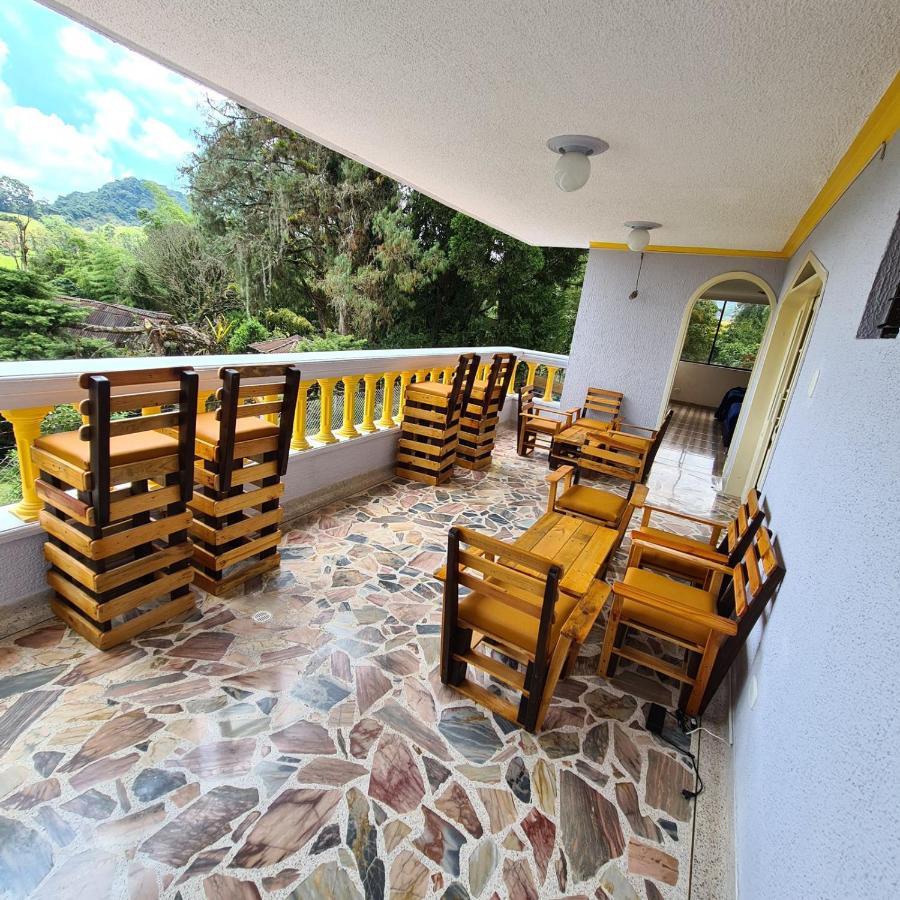 Hotel Casa Confort ซานตาโรซา เดกาบัล ภายนอก รูปภาพ