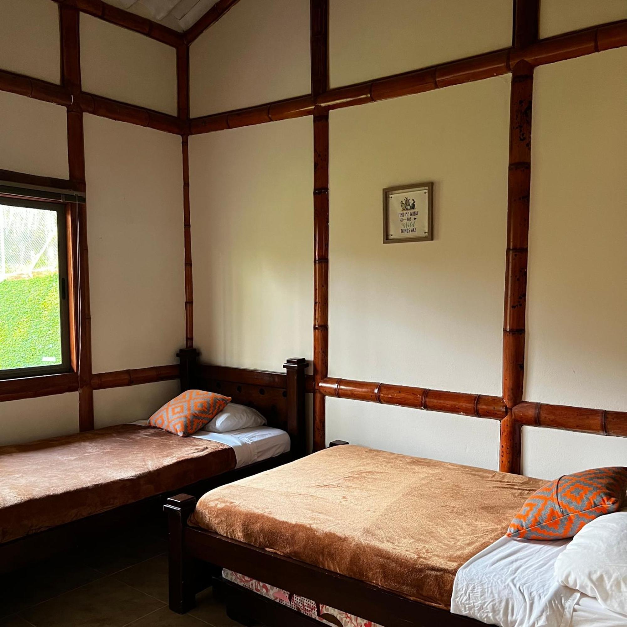 Hotel Casa Confort ซานตาโรซา เดกาบัล ภายนอก รูปภาพ