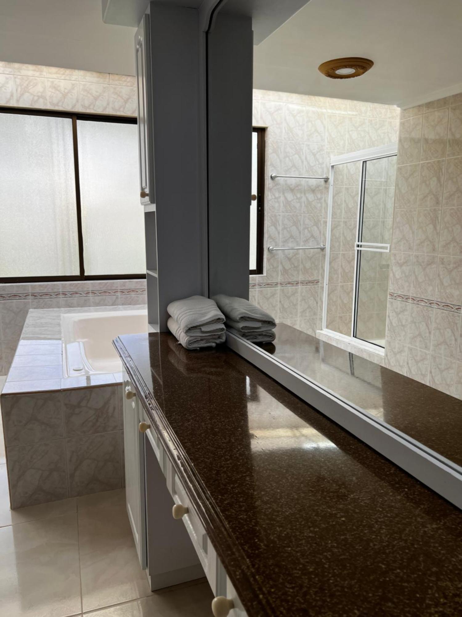 Hotel Casa Confort ซานตาโรซา เดกาบัล ภายนอก รูปภาพ